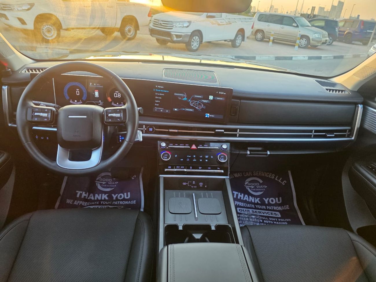 Hyundai Santa Fe 2025 Model Push button , Trunk automatic and original leather with 8 seatwe