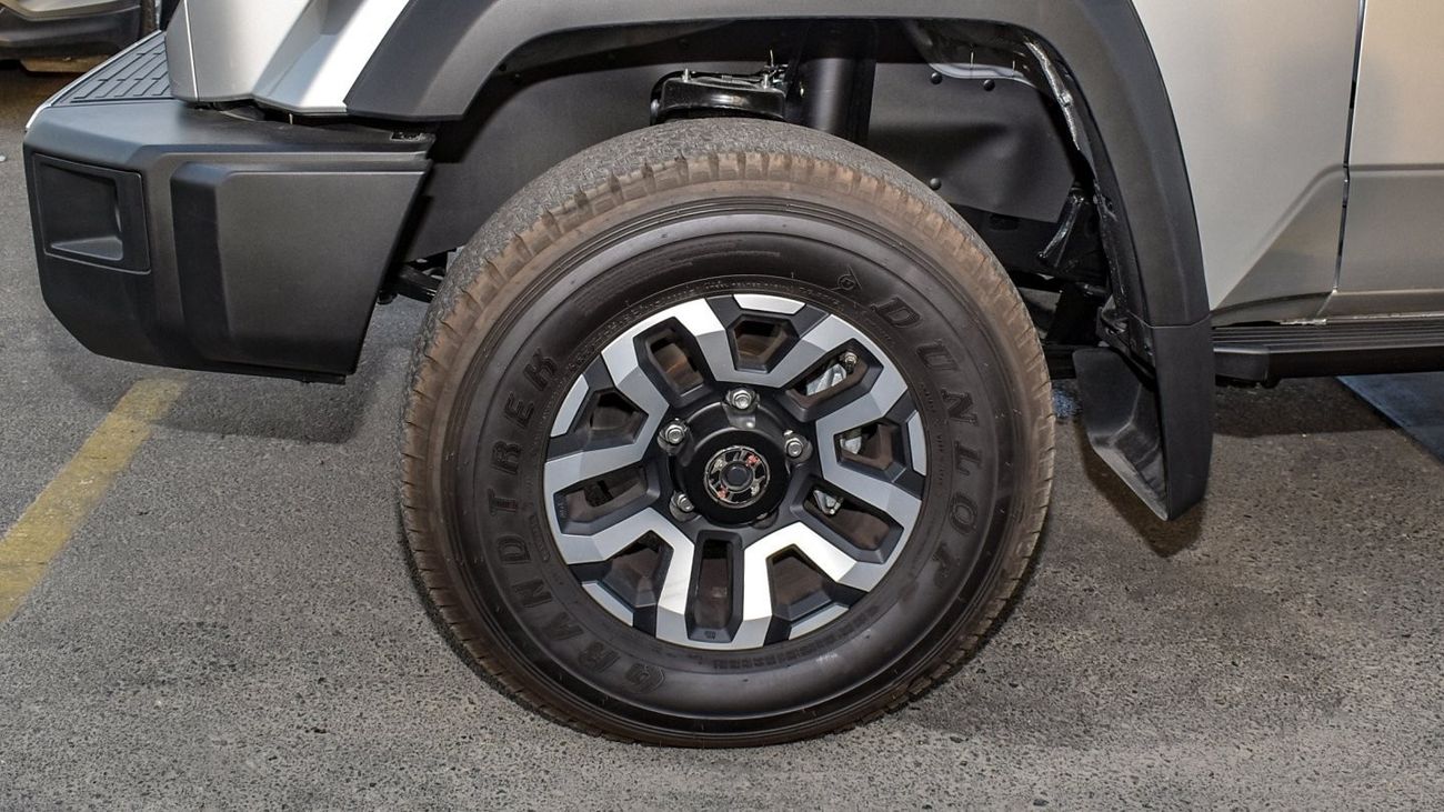 Toyota Land Cruiser 70 4.0L V6  A/T