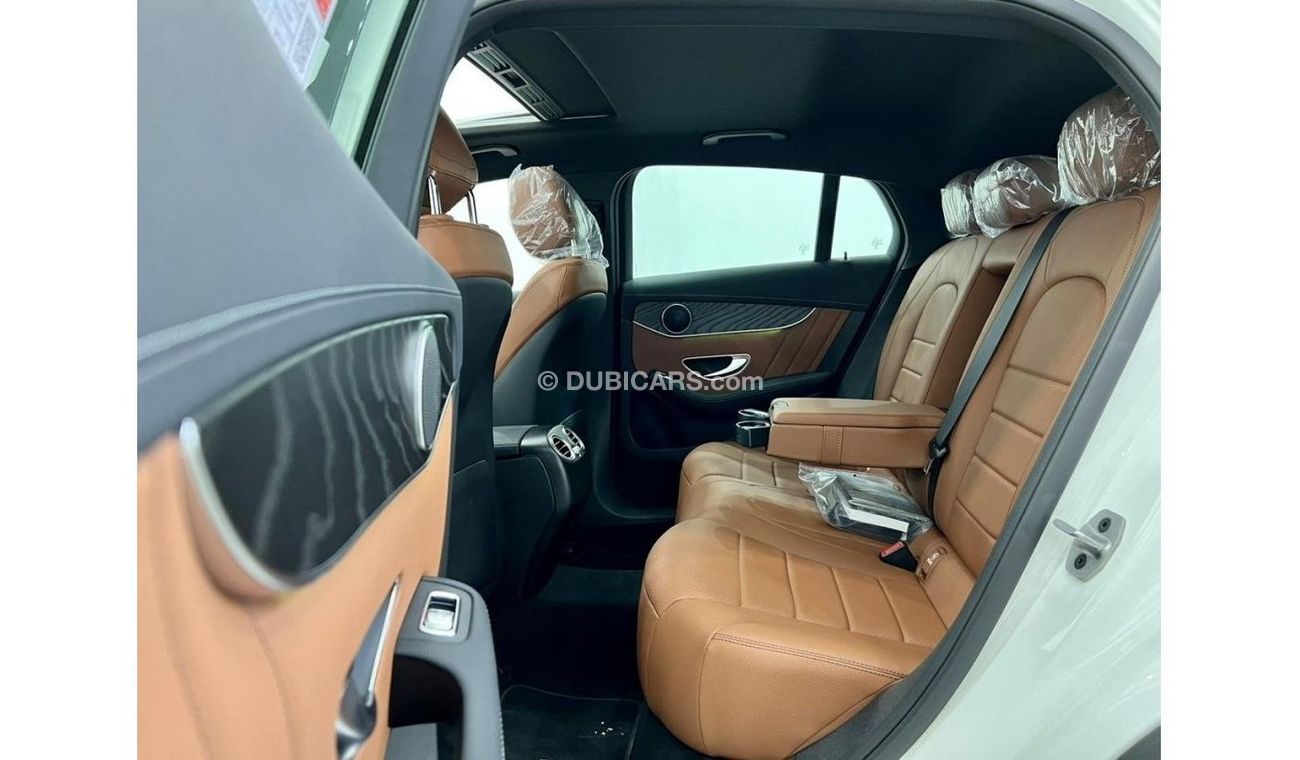 مرسيدس بنز GLC 200 بريميوم * Brand New *2021 Mercedes-Benz GLC200 Coupe AMG, Mercedes Warranty 2027, GCC