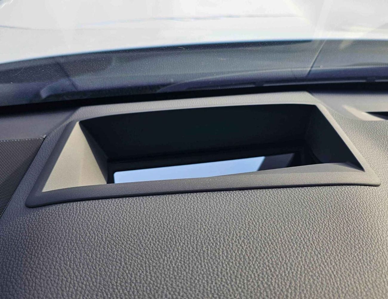 تويوتا لاند كروزر GR SPORT 1MHEV HIGH HYBRID / 3.5L PETROL V6 / RADAR /REAR ENTERTAINMENT DVD/COOL BOX (CODE#LC3HGR)