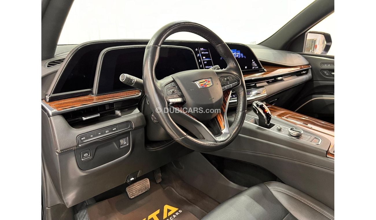 كاديلاك إسكالاد بريميوم لاكجري 2022 Cadillac Escalade LWB, Cadillac Warranty + Service Pack, Full Options, Low Kms, 