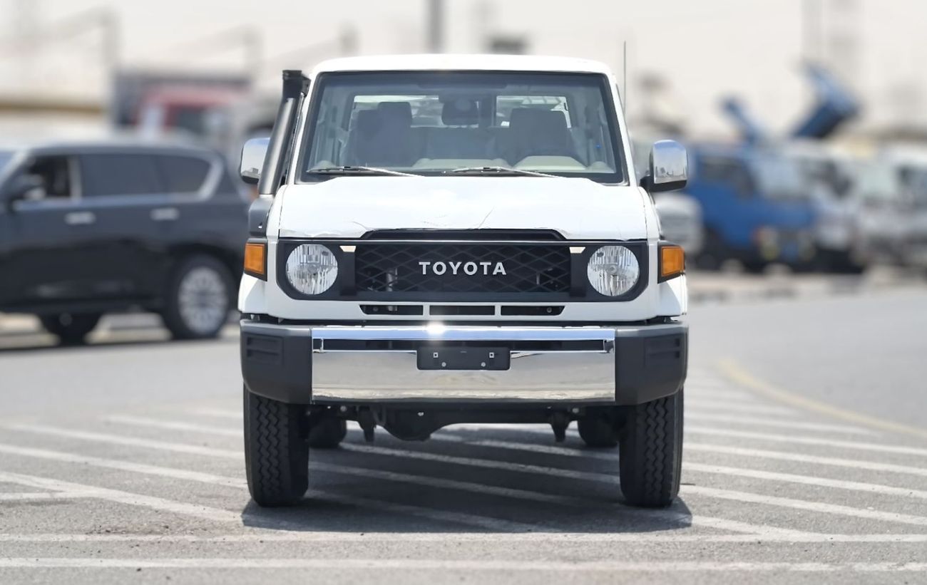 Toyota Land Cruiser 70 LC76 HARDTOP 4.5 V8 DIESEL | DVD CAMERA | MY2025