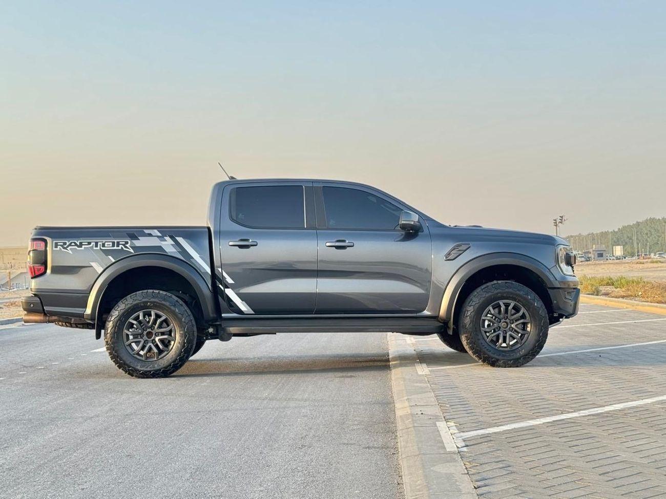 فورد رينجر رابتور Ford ranger raptor 2024 GCC free accident