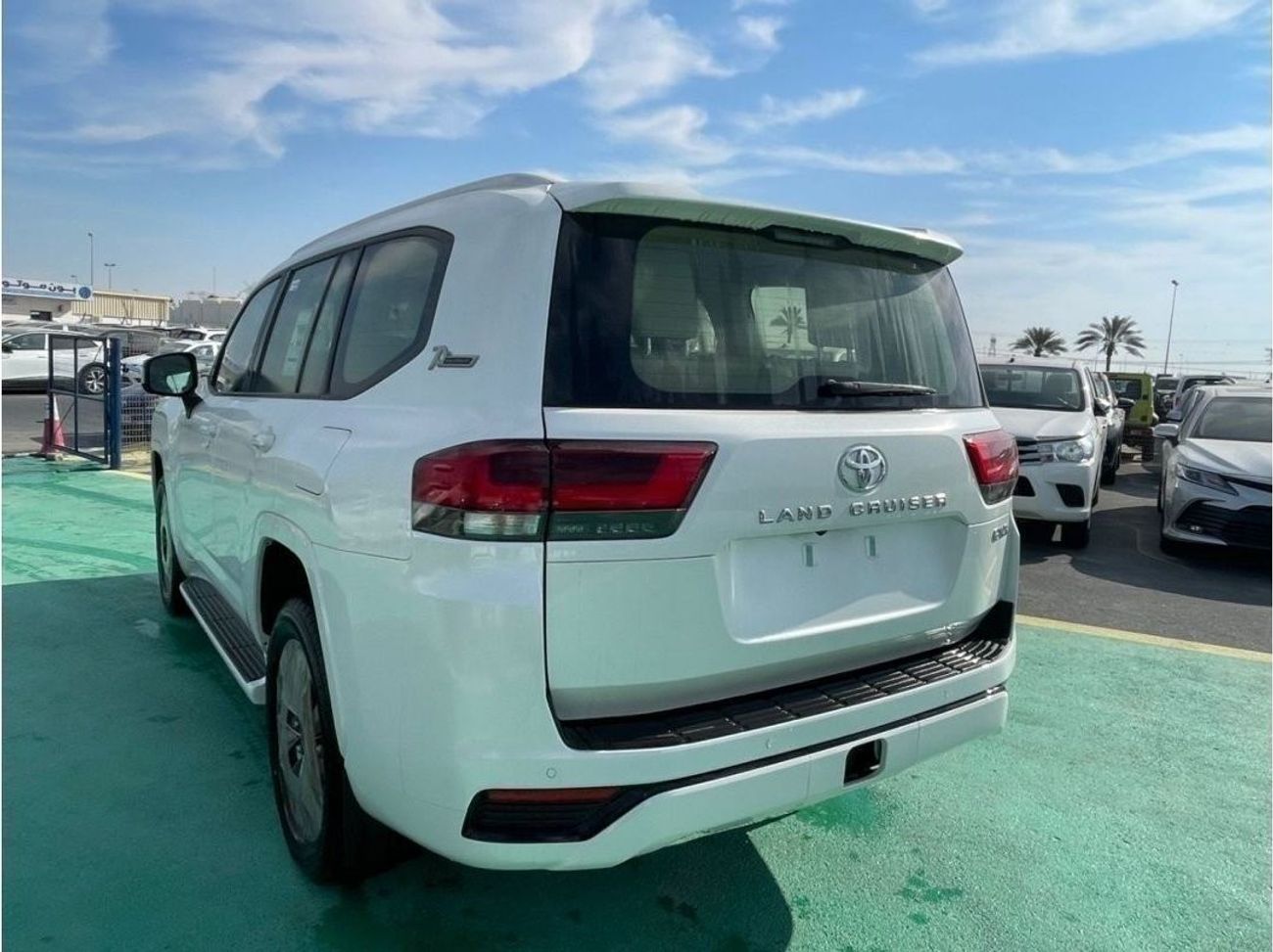 Toyota Land Cruiser LC300 // GXR // 4.0 // MODEL 2023