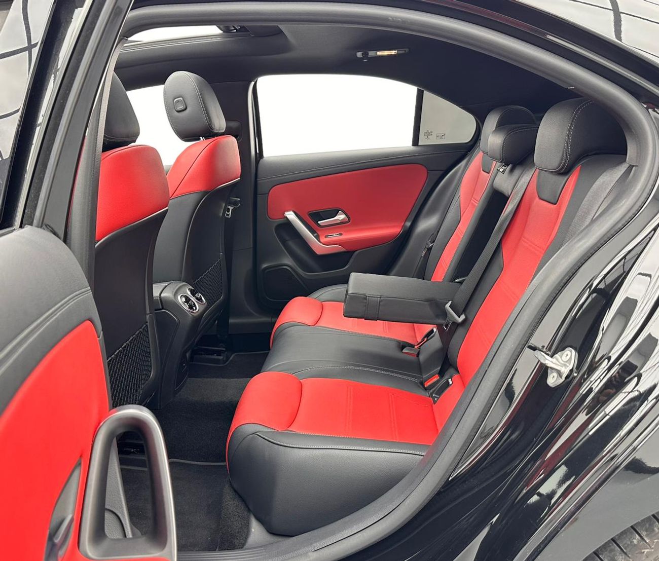 مرسيدس بنز A 35 AMG 2022 Mercedes-Benz A35 AMG, 07/2028 Mercedes Warranty + Service Contract, Mercedes Full Service Hist