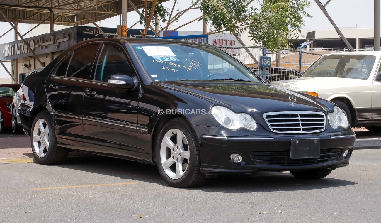 Mercedes-Benz C 230
