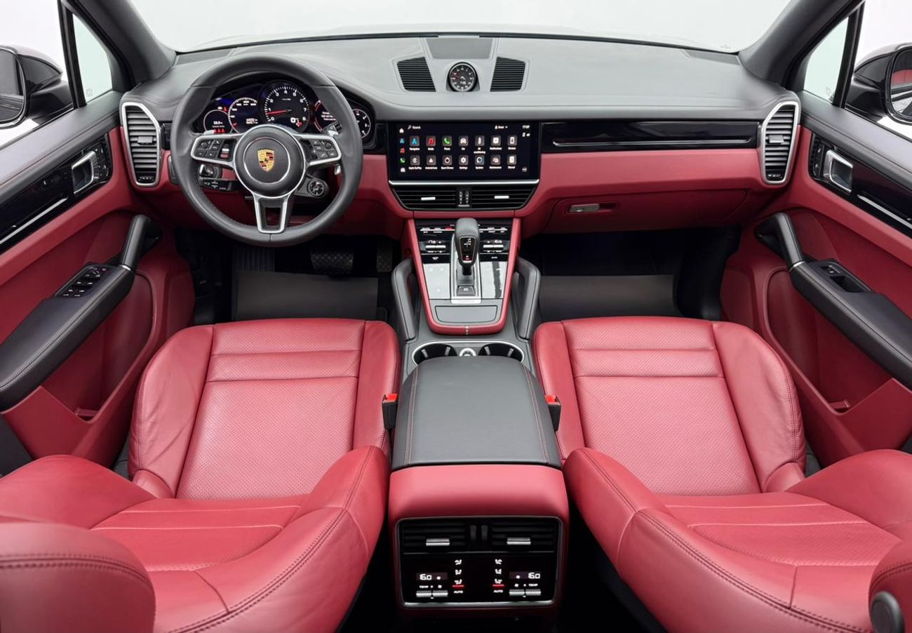 بورش كايان Std 3.0L (335 HP) 2022 Porsche Cayenne, Warranty, Full Service History, Sport Chrono Package, Excell