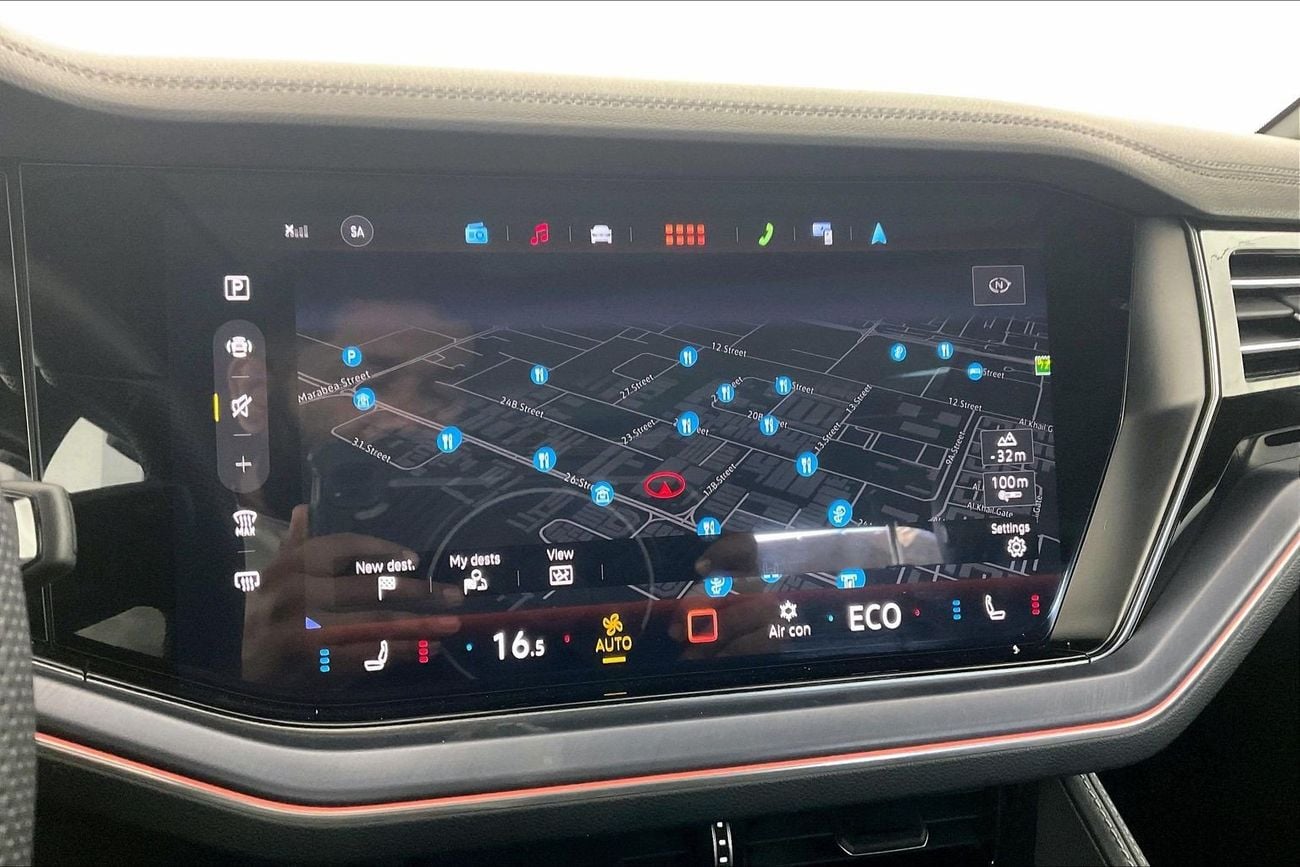 Volkswagen Touareg 3.0 V6 TFSI R-LINE 4WD AUTO | Guaranteed Warranty | 0 Down Payment