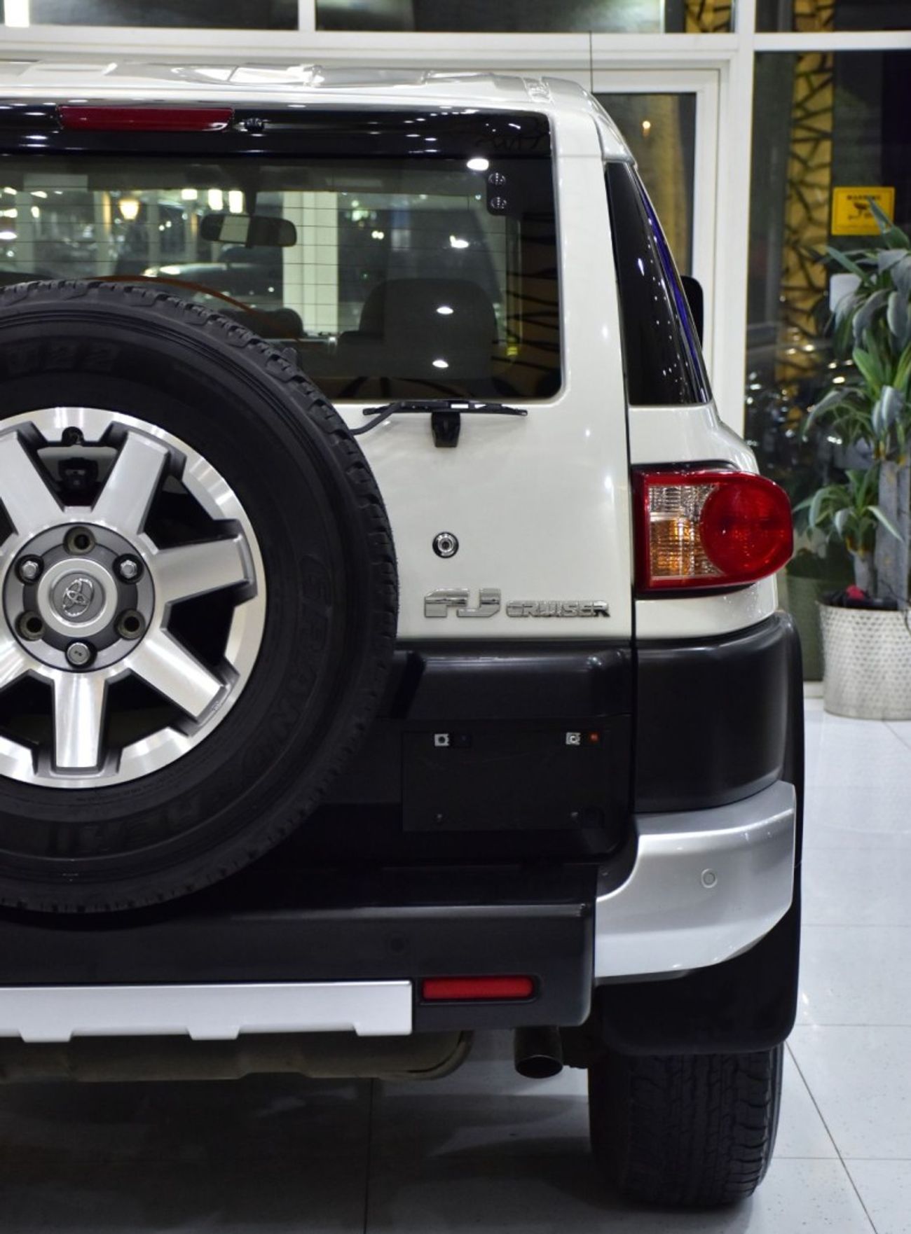 تويوتا إف جي كروزر EXCELLENT DEAL for our Toyota FJ Cruiser ( 2022 Model ) in White Color GCC Specs