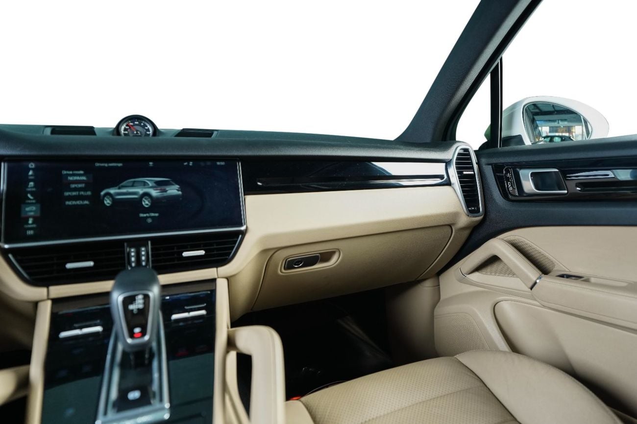 Porsche Cayenne STD GCC -well maintained- crono package