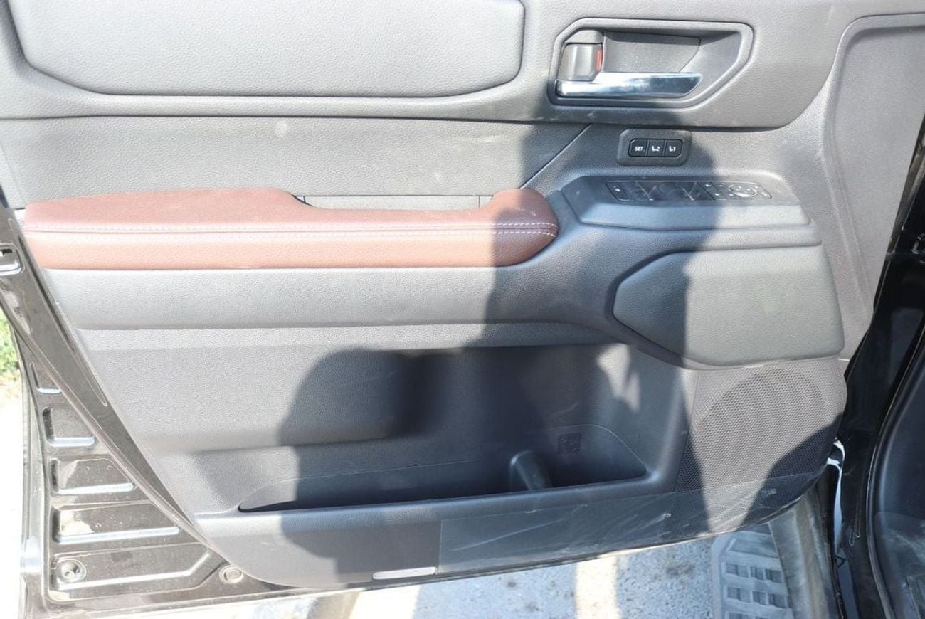 Toyota Prado Adventure 2.4Turbo, Leather Seat, Sunroof, Push Start, Memory seat, Model 2025
