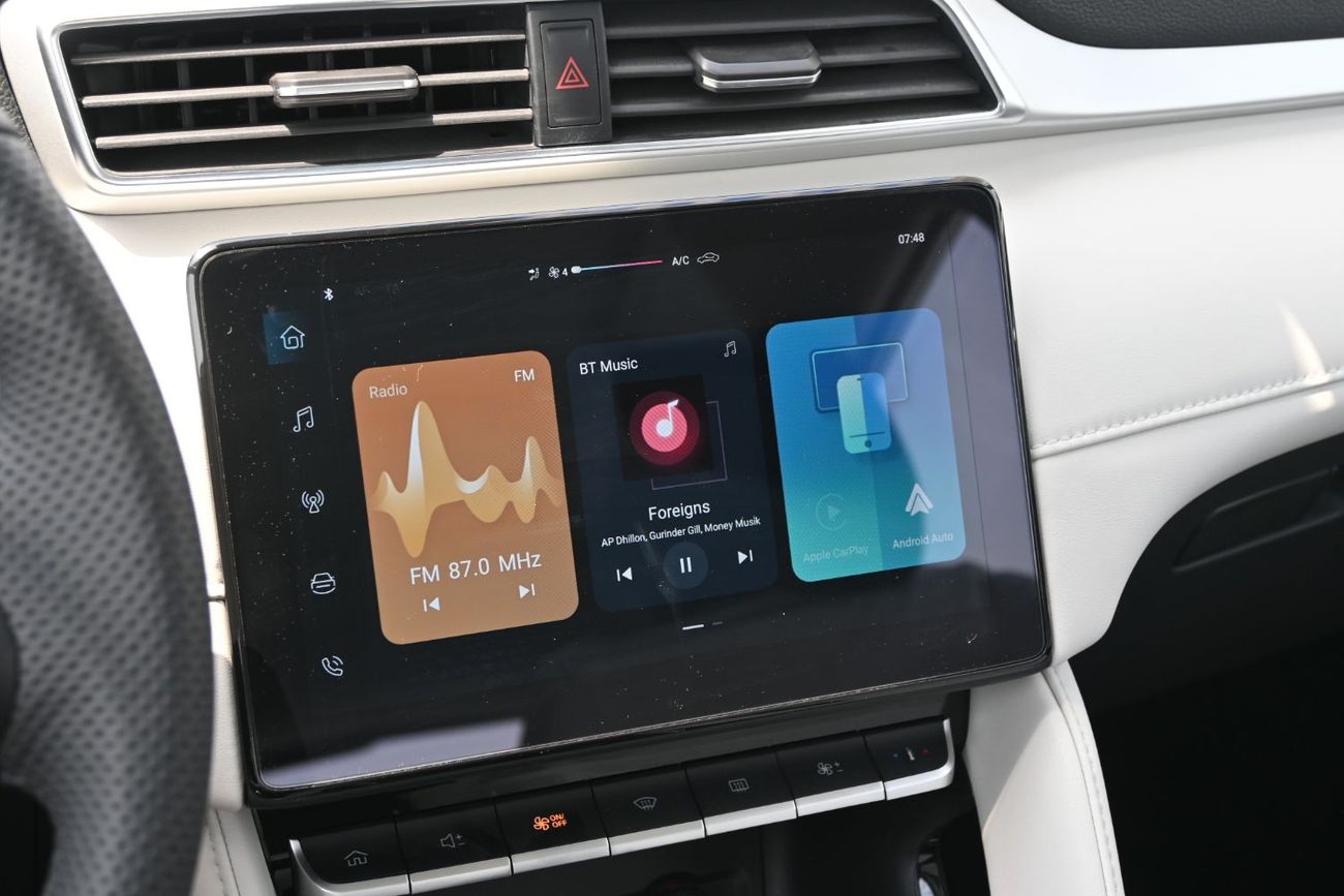 MG ZS MG ZS 1.5L Petrol Full Option Model 2025, Color White