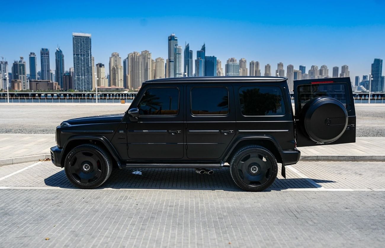 Mercedes Benz G63 AMG STANDARD