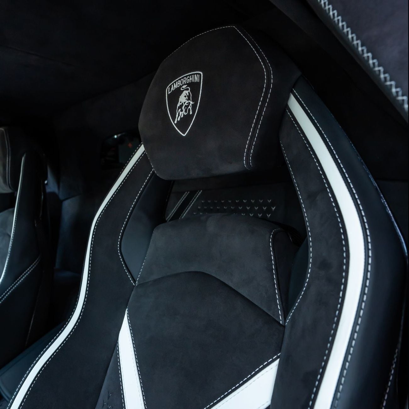 Lamborghini Aventador ULTIMAE