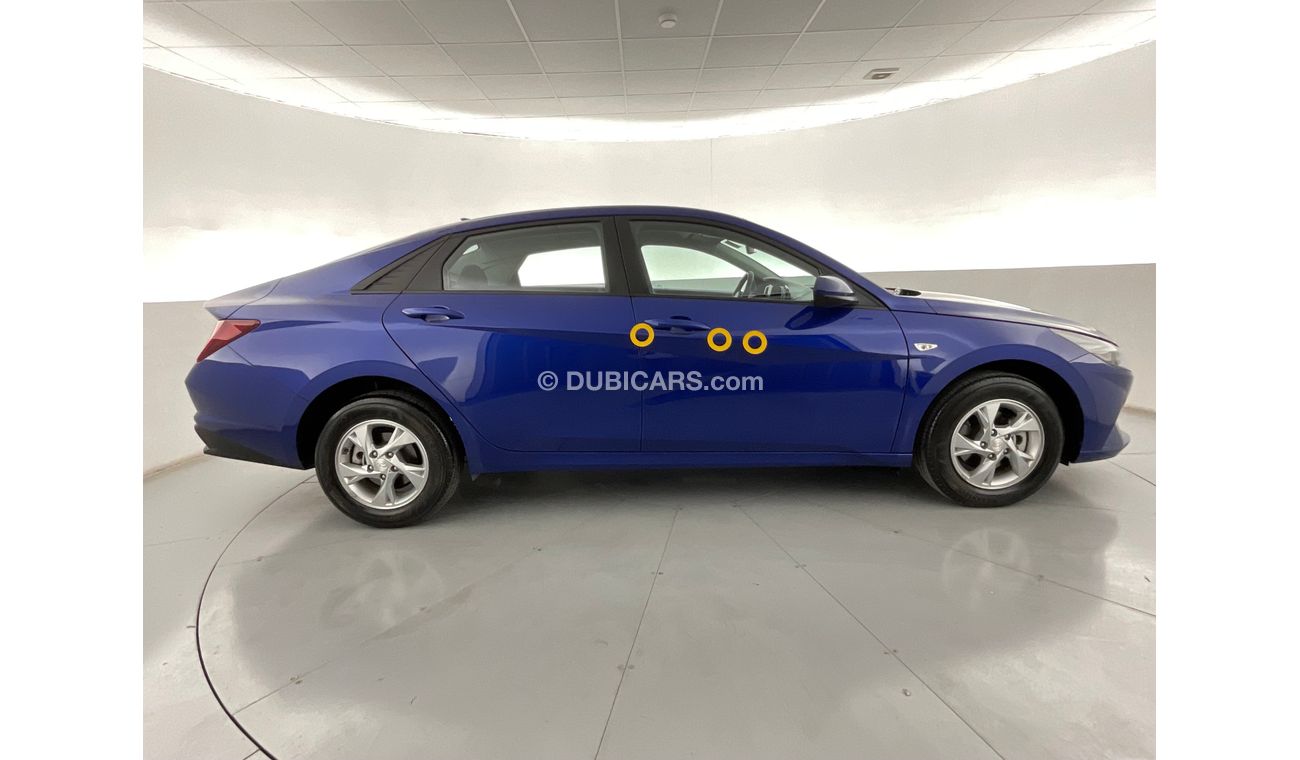 Hyundai Elantra Smart