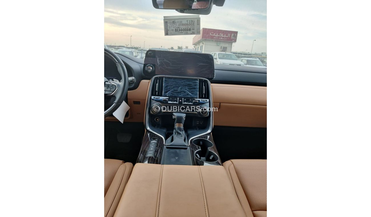 Lexus LX 600 3.5L TWIN TURBO 10 SPEED AUTOMATIC