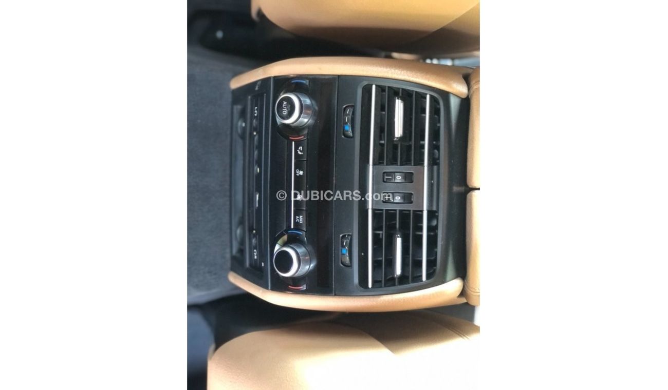 BMW 740Li Exclusive MODEL 2015 GCC CAR PERFECT CONDITION INSIDE AND OUTSIDE FULL OPTION SUN ROOF LEATHER SEATS