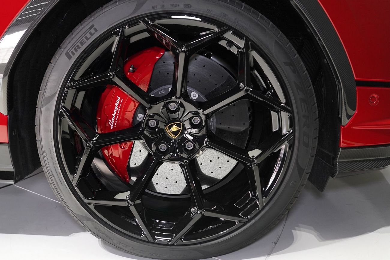 Lamborghini Urus 4.0T V8 Performante