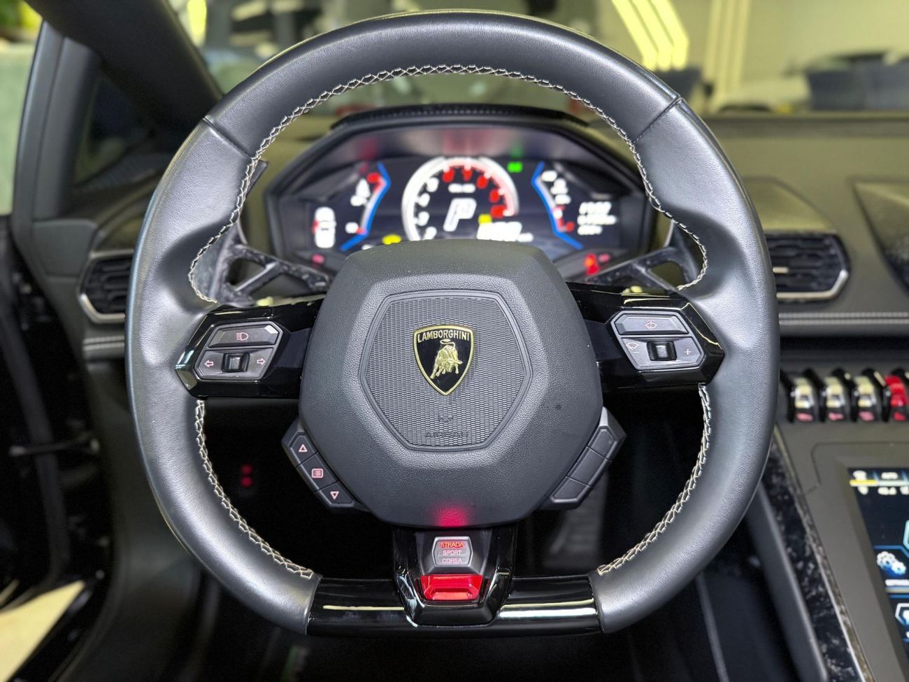 Lamborghini Huracan 2021 Huracán EVO Spyder - Warranty and Service contract till 2028 - Forged Carbon Interior