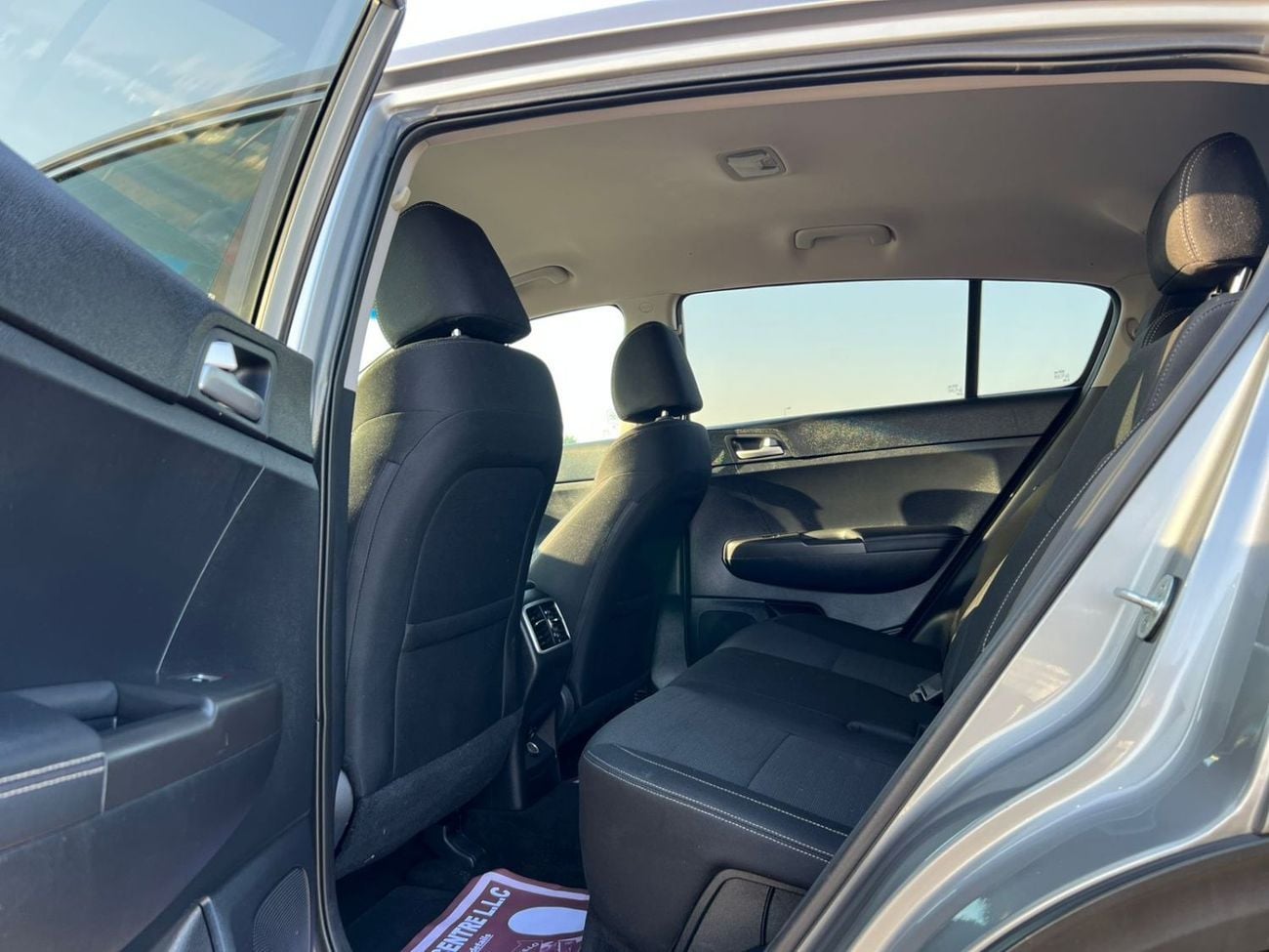 Kia Sportage LX 2020 Kia Spotage Mid-Option - 2.4L V4 - Rear Camera - Electric Seat