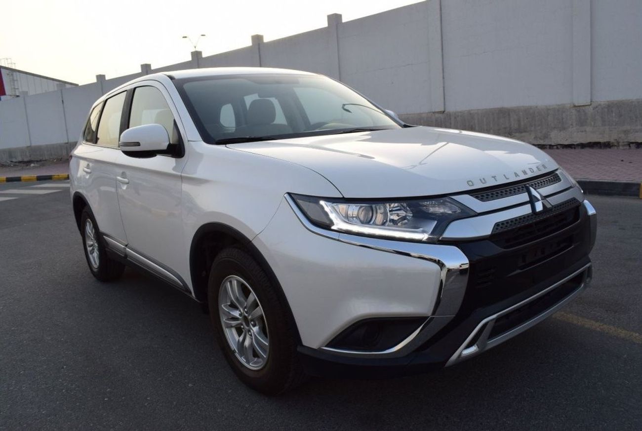 Mitsubishi Outlander GLX Basic Mitsubishi Outlander, Model:2020. Free of accident