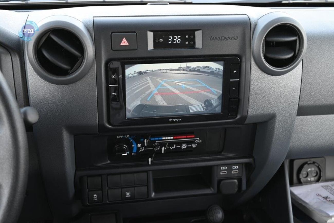 Toyota Land Cruiser 70 76 Petrol 4.0L