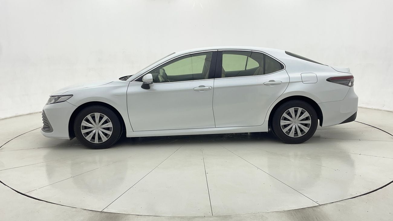 تويوتا كامري S 2.5 | بدون دفعة مقدمة | اختبار القيادة في المنزل