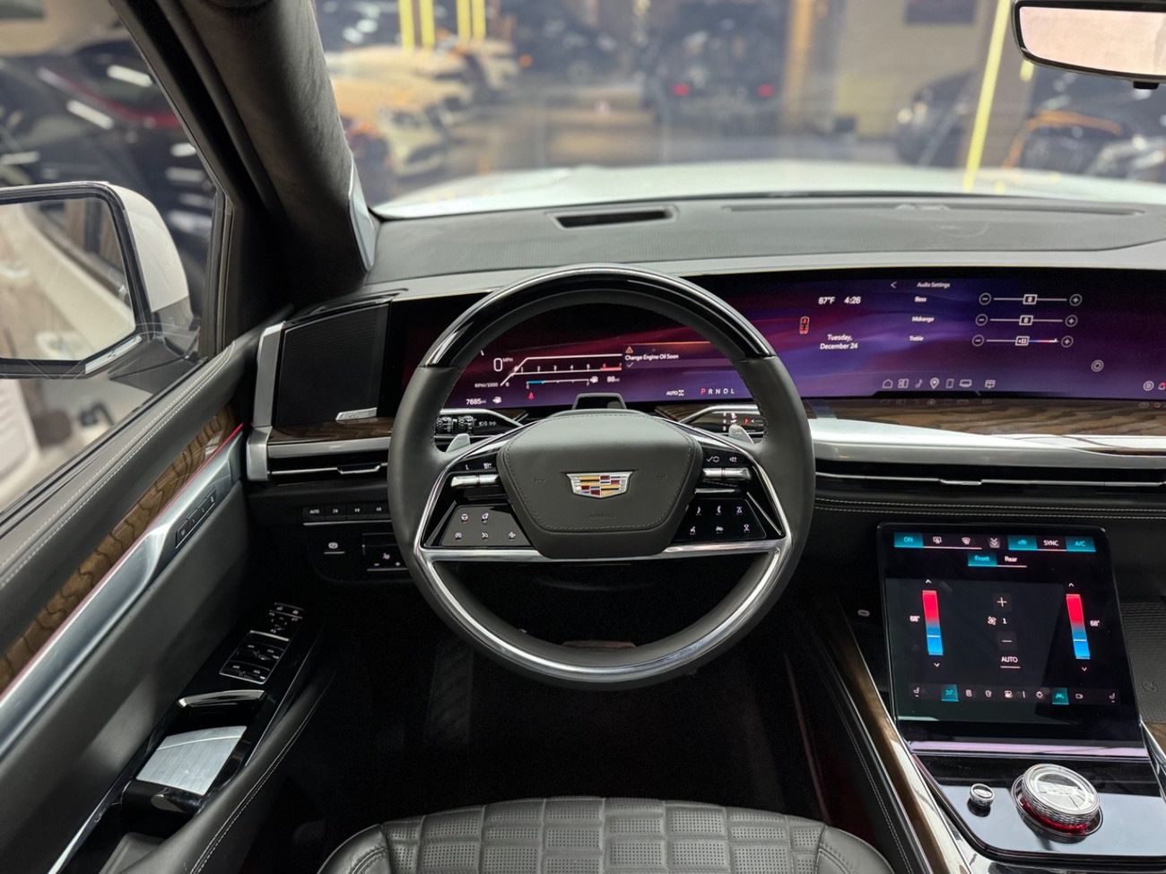 كاديلاك إسكالاد Premium Luxury 6.2L 4WD