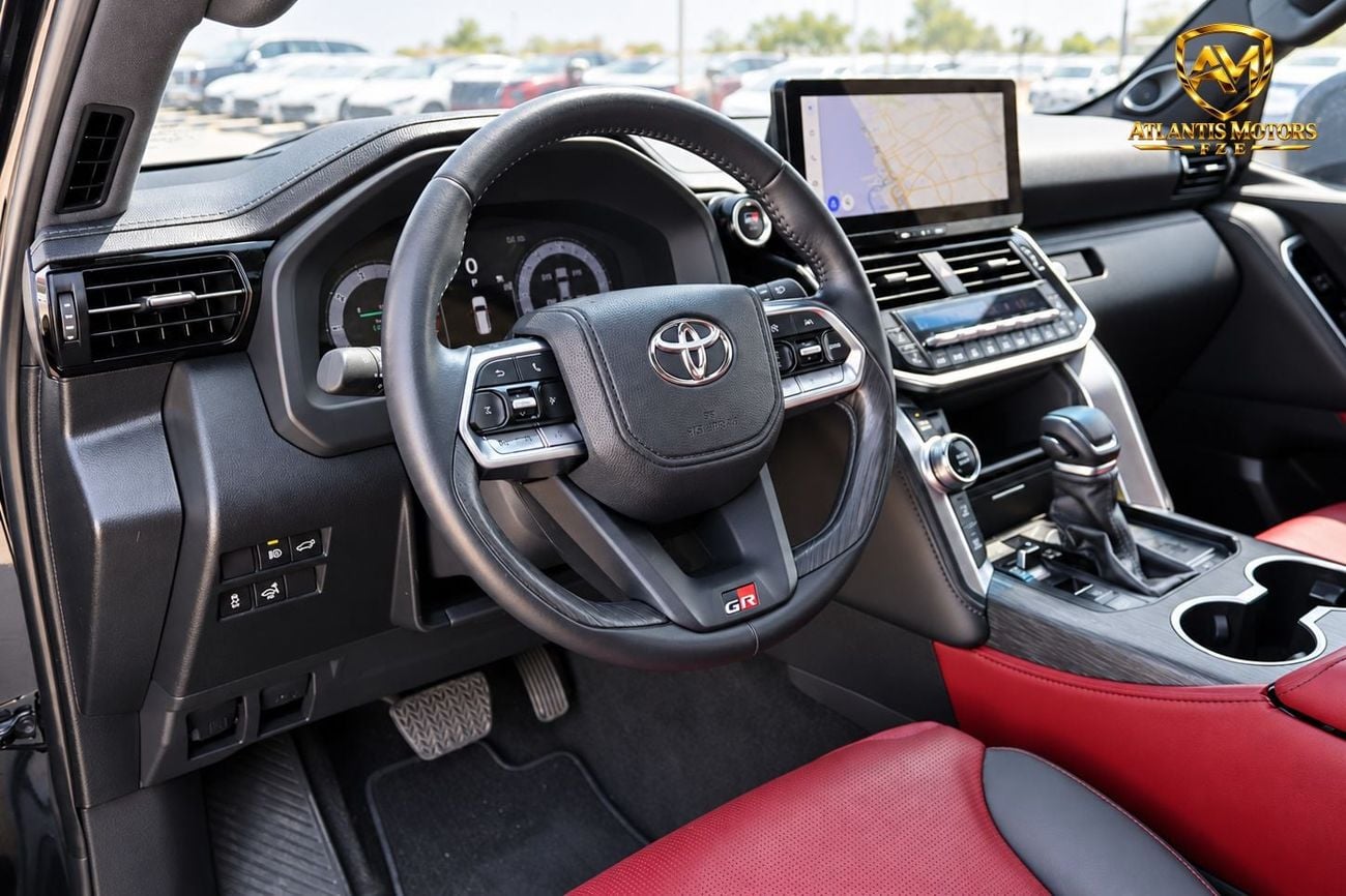 Toyota Land Cruiser GR SPORT