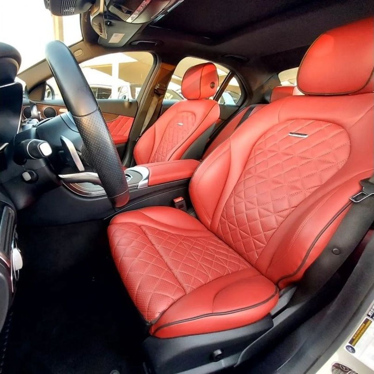 مرسيدس بنز C 300 بريميوم