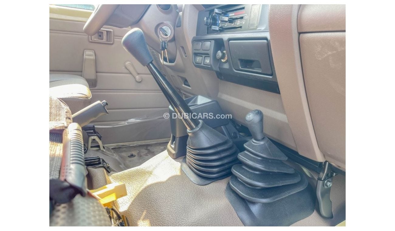 Toyota Land Cruiser Pick Up Toyota LC Pick Up Single Cabin 4.0L, Petrol, Year: 2023