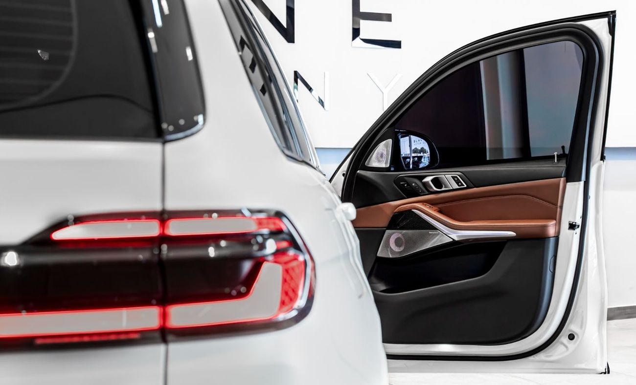 BMW X7 2024 BMW X7 M60i, 2028 BMW Warranty + Service Contract, Satin PPF, Low Kms, GCC