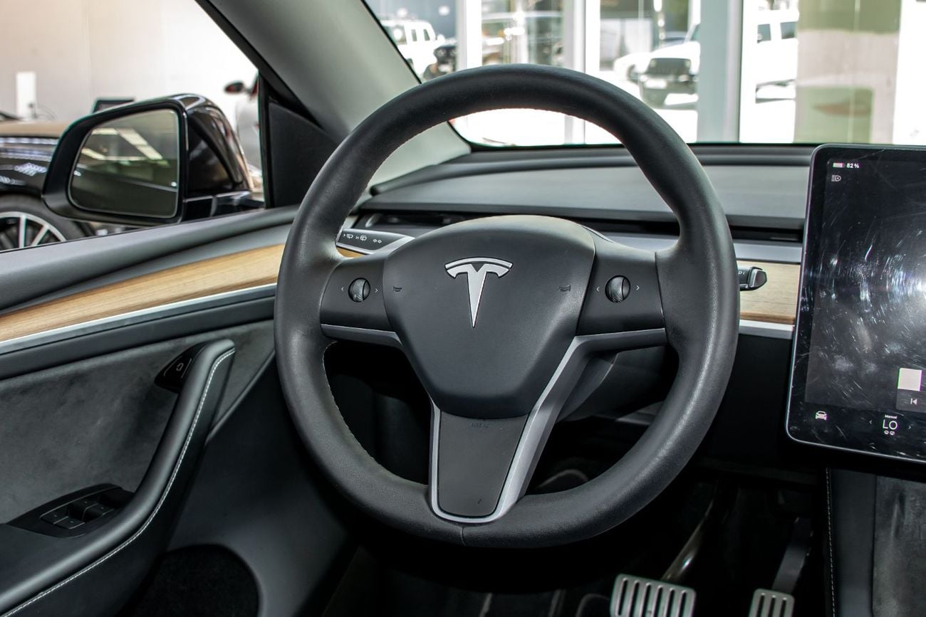 Tesla Model Y Performance (AWD)