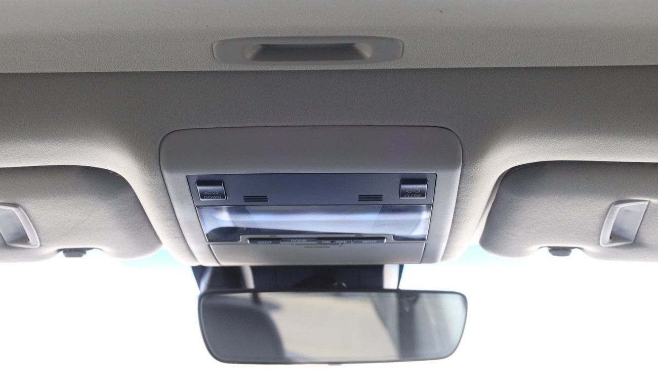 تويوتا لاند كروزر Sahara 2020 RHD Diesel V8 Full Option Top Of The Range