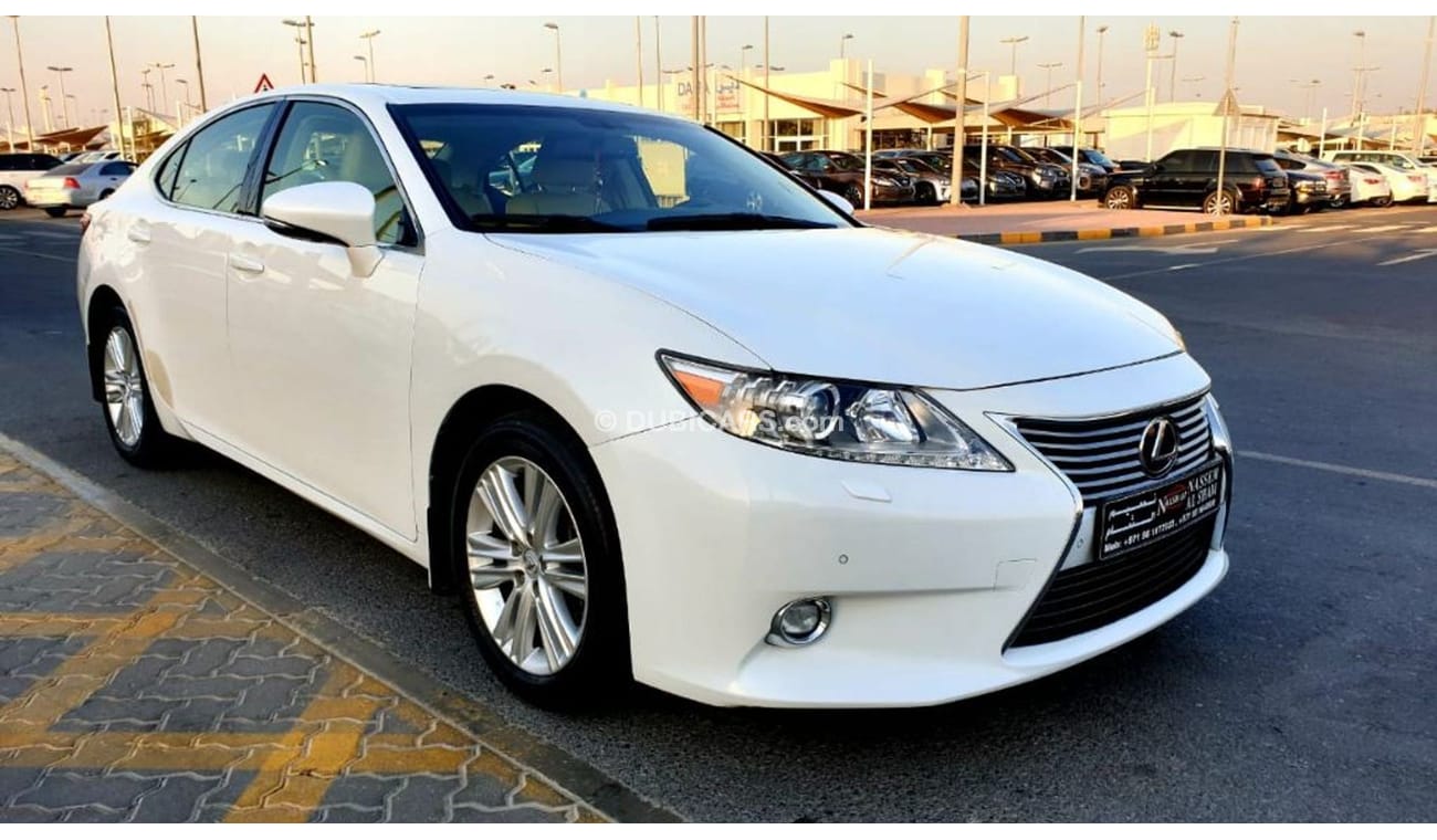 Lexus ES 330 Lexus ES350 a model 2015