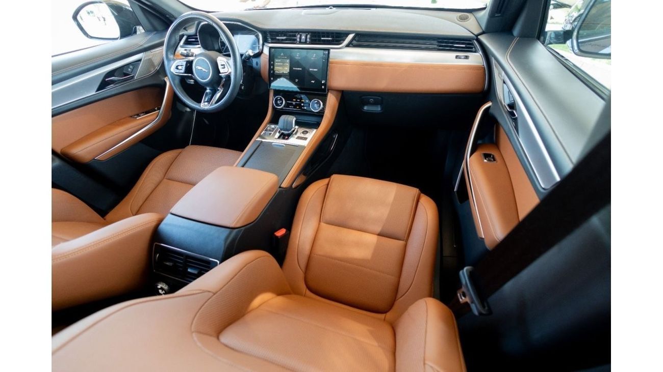 جاكوار F بيس Jaguar F-Pace R-Dynamic SE P250 2022 GCC under Agency Warranty and Service Contract with Flexible Do