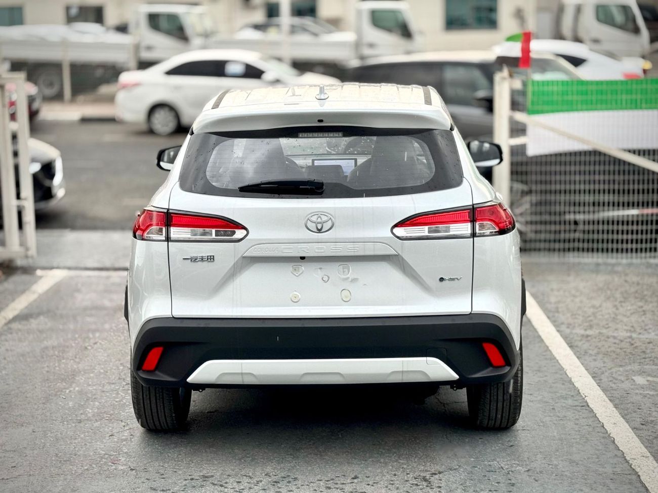 Toyota Corolla Cross Facelift 2.0L HEV FWD 2025 Export Price @ 72,500 AED