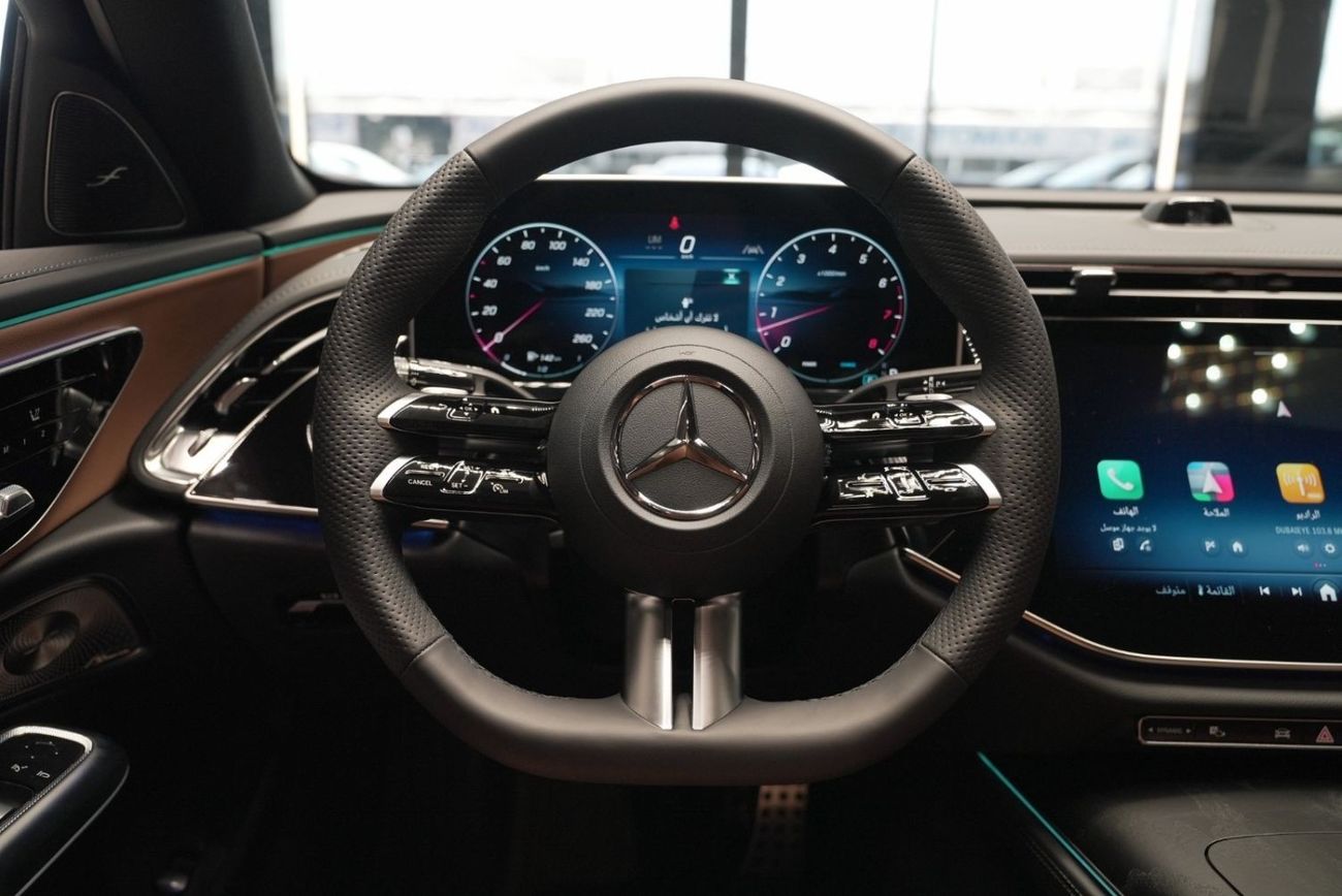 Mercedes-Benz E200 Mercedes-Benz  E200 sedan