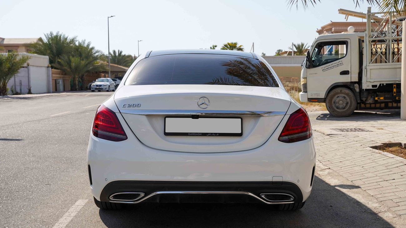 مرسيدس بنز C 200