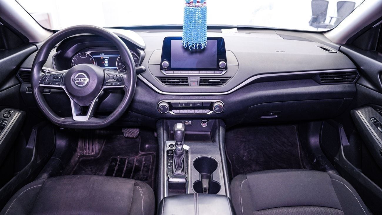 Nissan Altima S
