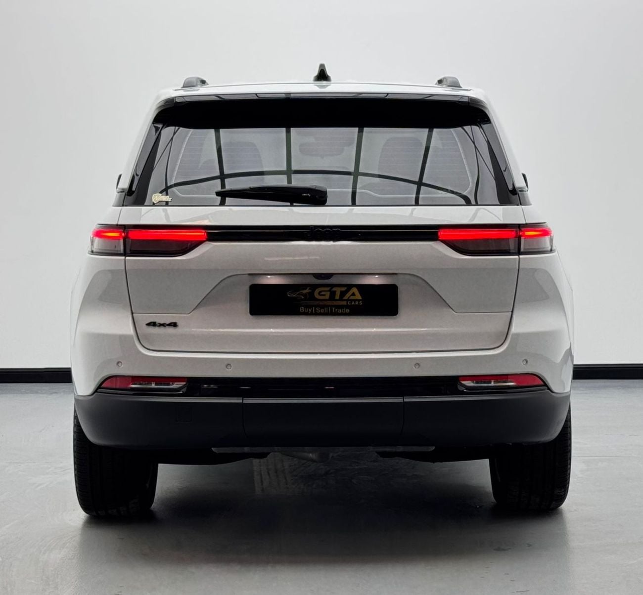 جيب جراند شيروكي 2024 Jeep Grand Cherokee Blacktop Edition, 2027 Jeep Warranty and Service Pack, GCC