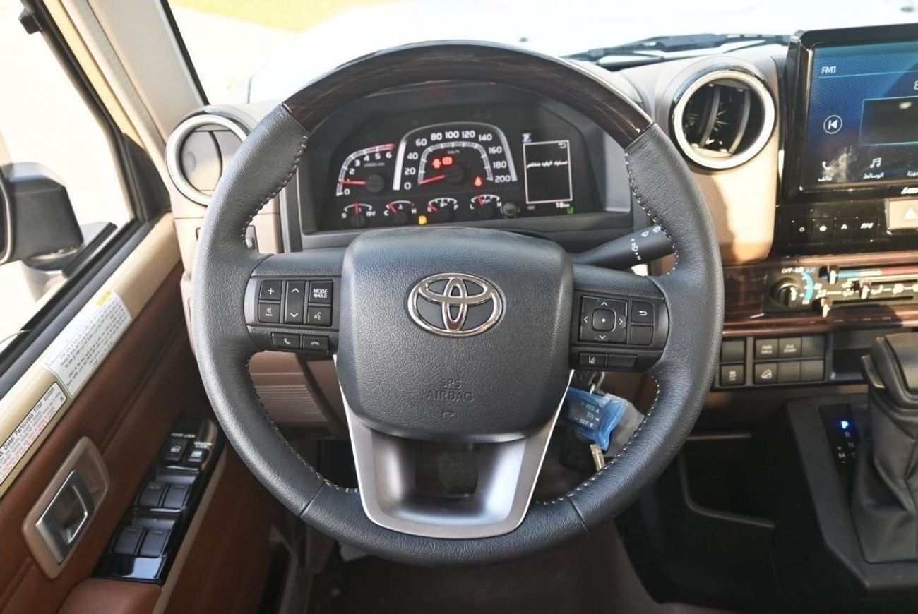 تويوتا لاند كروزر بيك آب تويوتا لاند كروزر 2.8 لتر فول أوبشن 2024 موديل ديزل