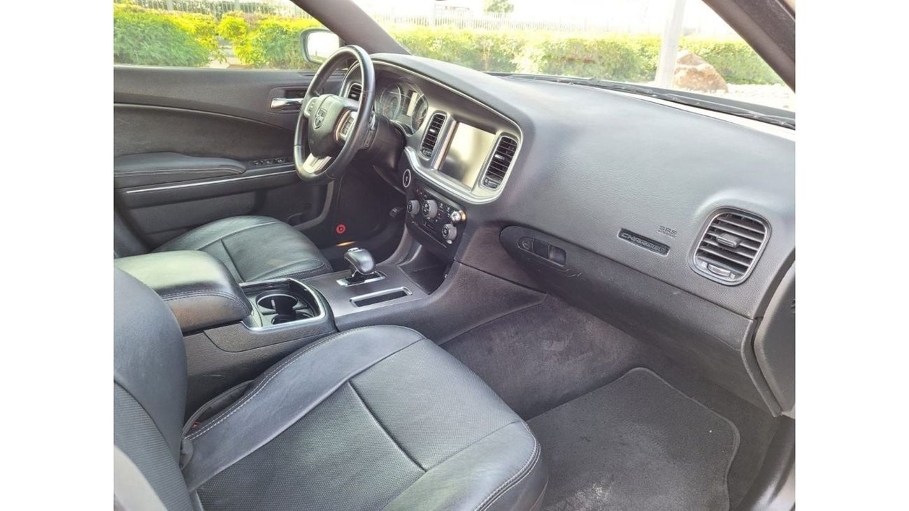 Dodge Charger DODGE CHARGER V6