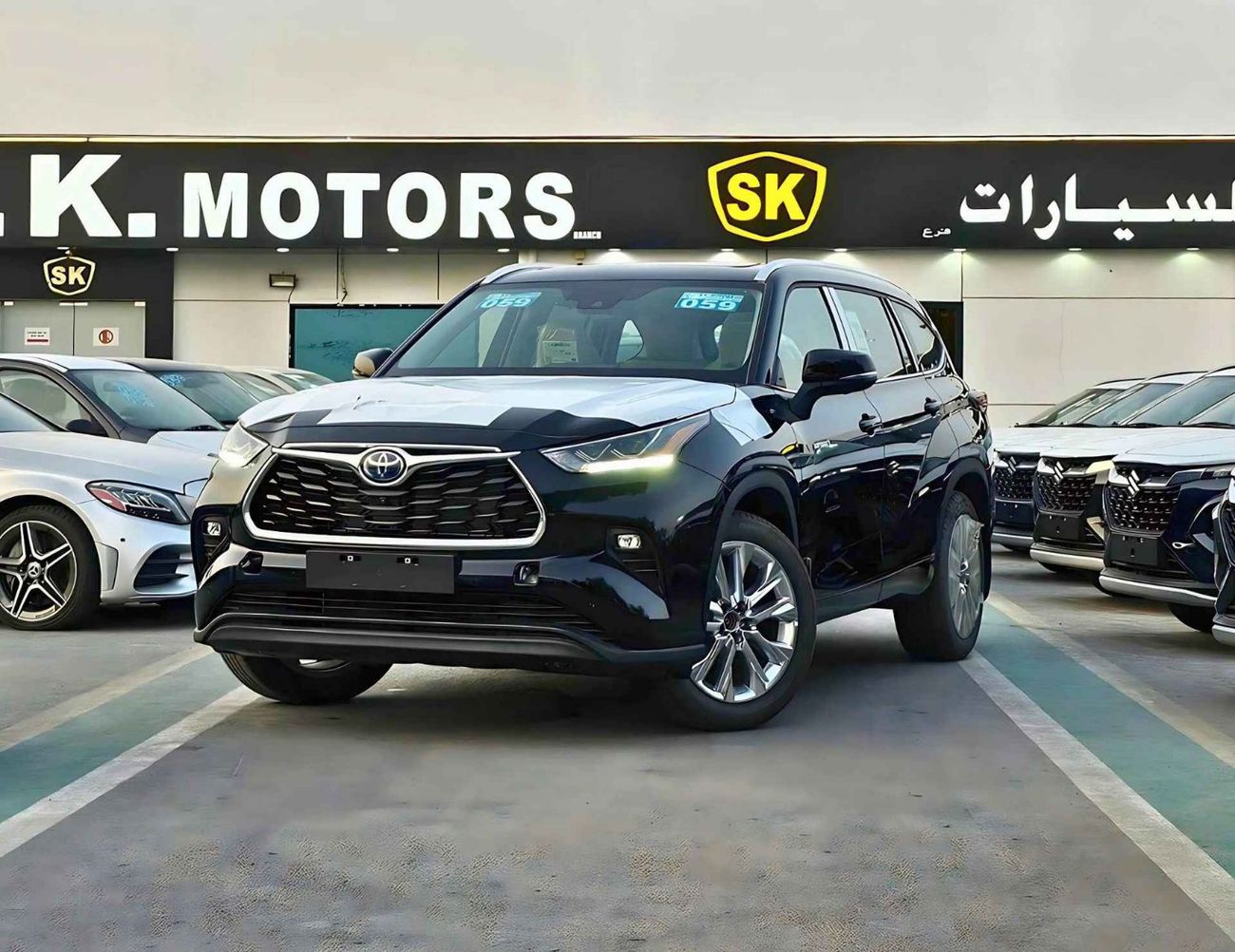 Toyota Highlander 2.5L V4 LIMITED HYBRID / FULL OPTION / PANORAMAIC / POWER SEATS (CODE # HLH25LO)