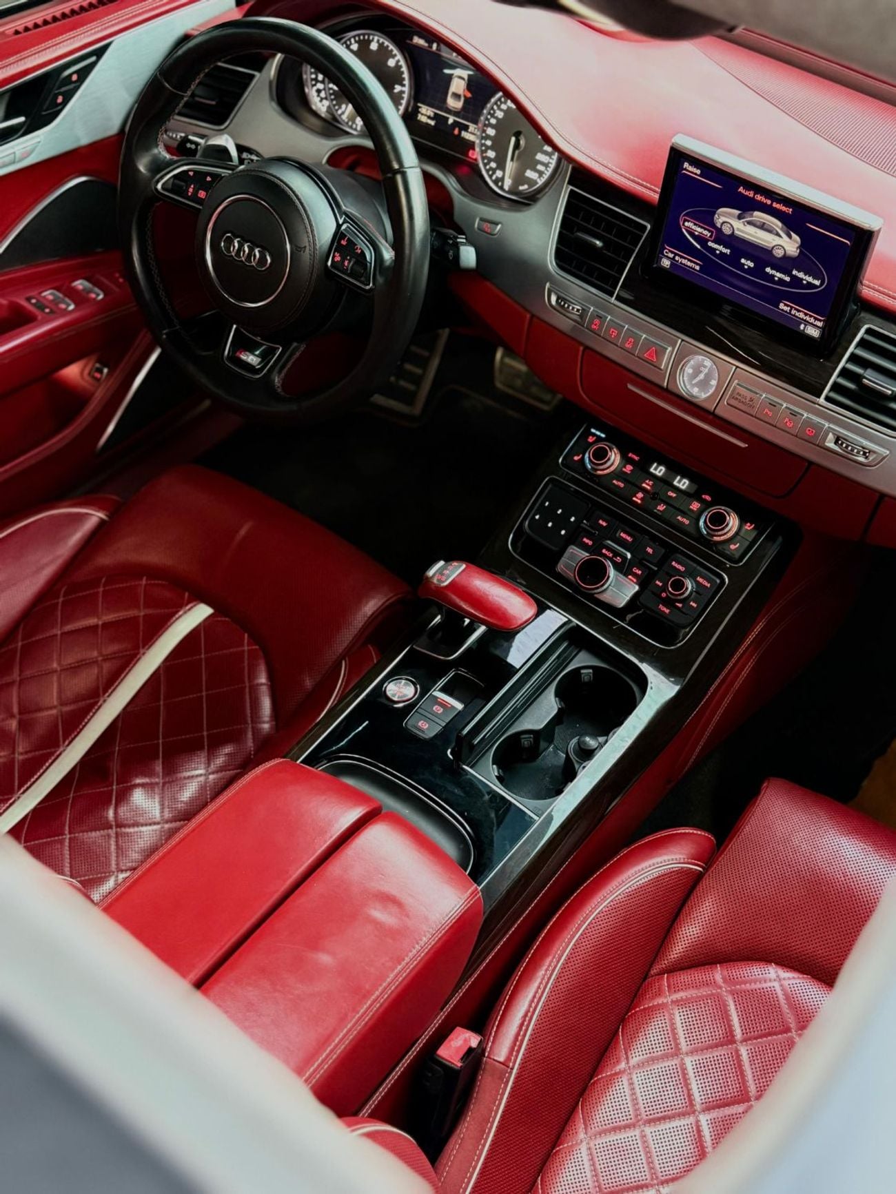 Audi S8 TOP