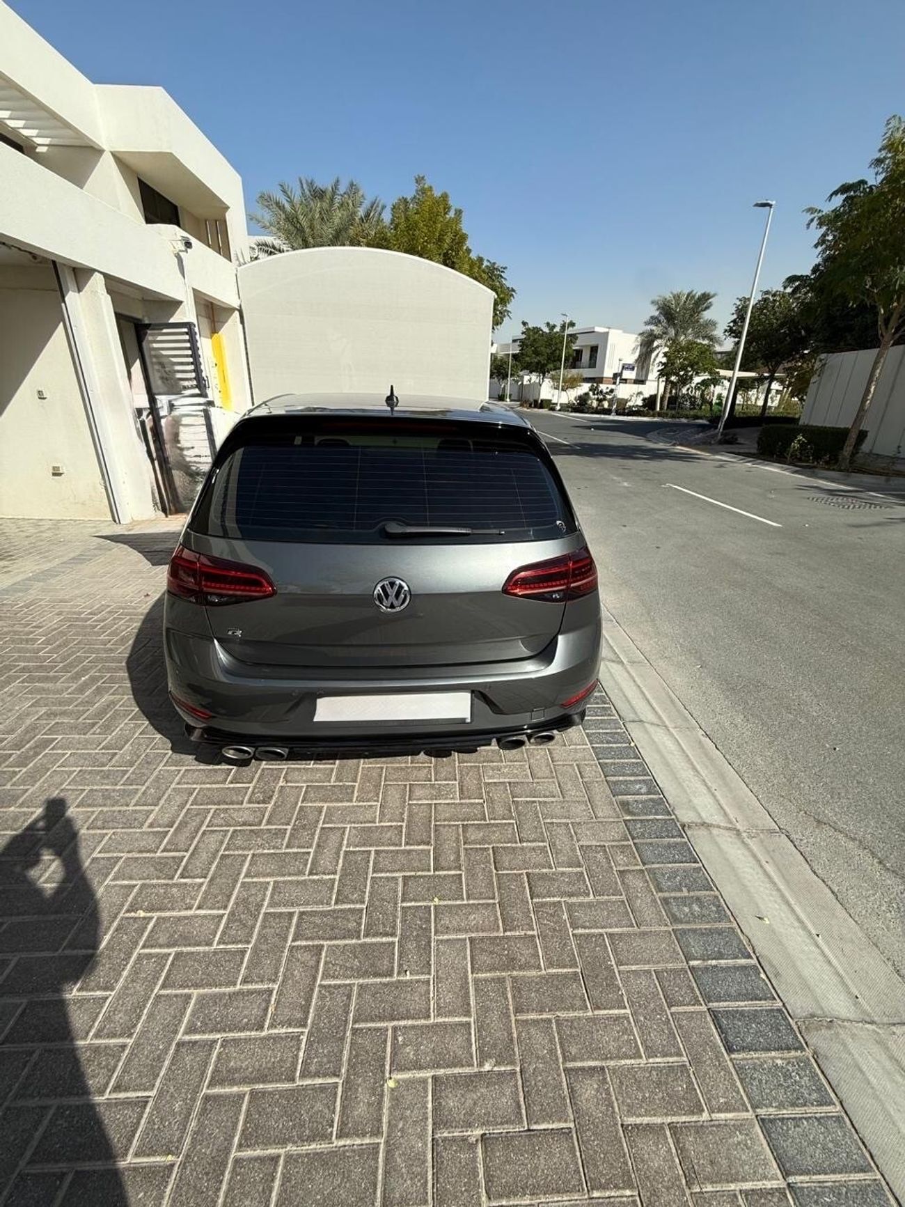 Volkswagen Golf R TSI -R