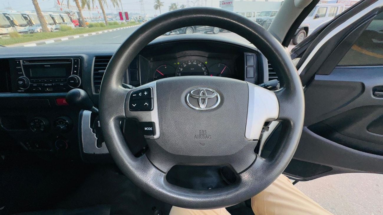 Toyota Hiace PREMIUM CONDITION| 3.0L DIESEL ENGINE | AIR CONDITIONER | RHD | 2014 |