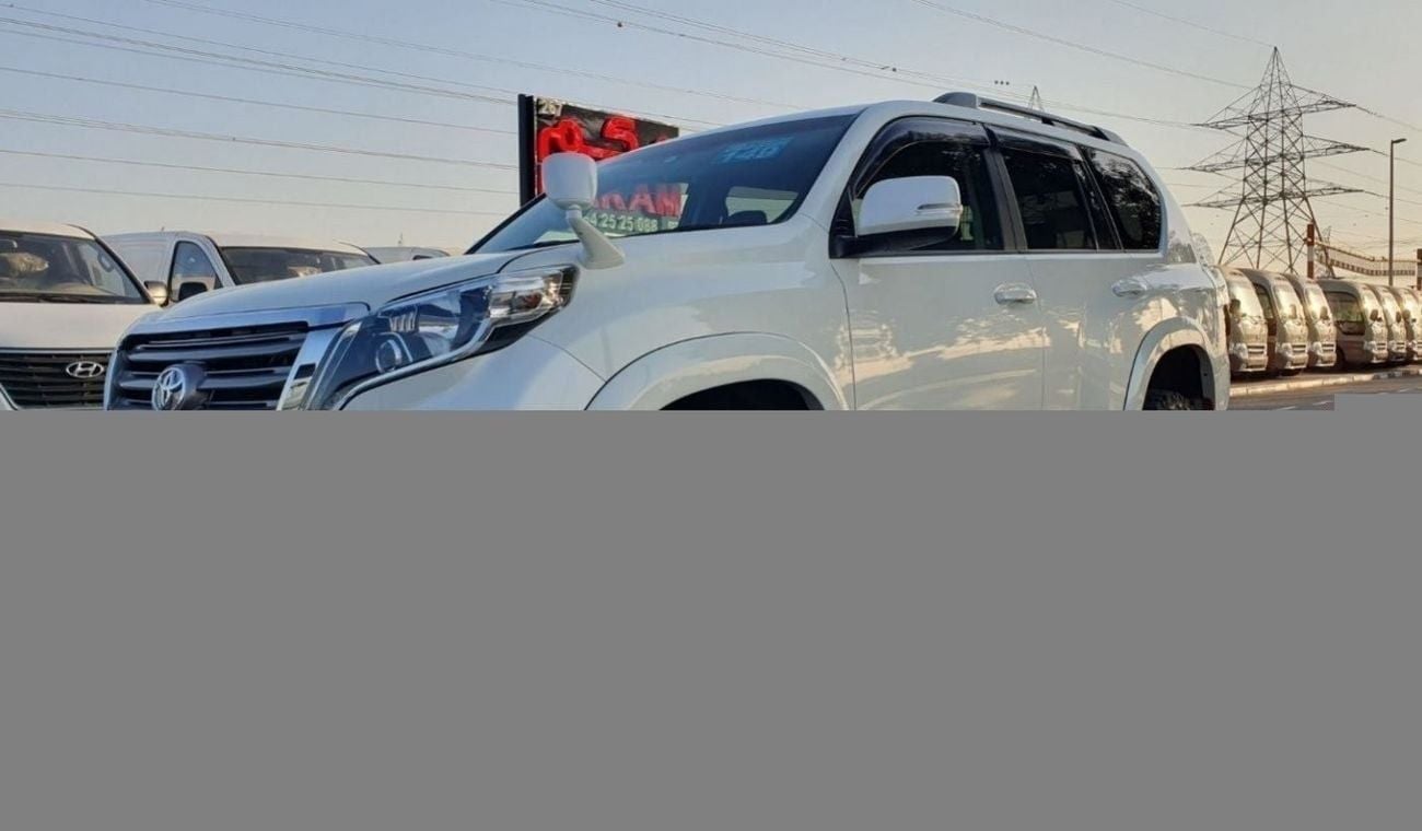 تويوتا برادو RHD DIESEL LEATHER SEATS