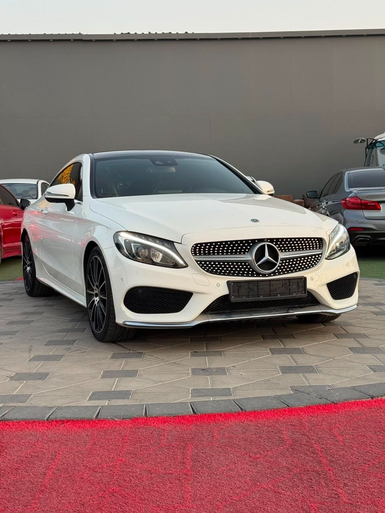 مرسيدس بنز C 200 كوبيه