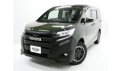 Toyota Noah ZRR80G